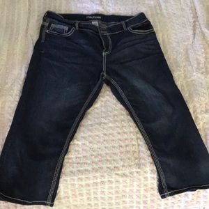 Maurice’s Dark Wash Cropped Denim